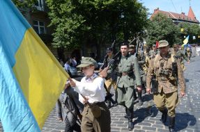 Участники "Парада военно-исторических реконструкций"