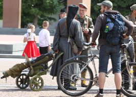 Участники "Парада военно-исторических реконструкций"