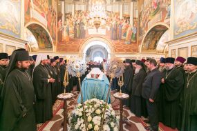 Церемония прощания с митрополитом Владимиром