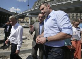 Vitali Klitschko and Igor Nikonov