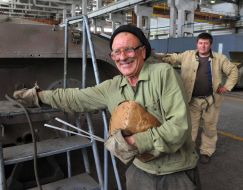 Workers of Zhytomyr armored plant