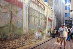Найбільша фреска України "Geneva art wall"