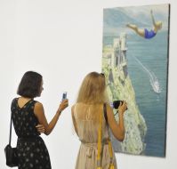 Выставка современного украинского искусства "Нова Українська Мрія"