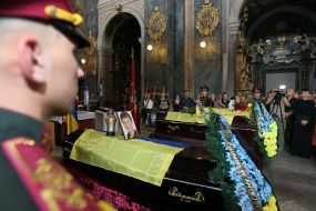 Farewell ceremony with military dead under Zelenopillya