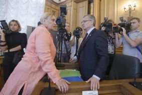 Aleksandr Shlapak and Aleksandra Kuzhel