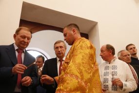 Leonid Kuchma, Mikhail Zgurovsky and Stanislav Dovgy