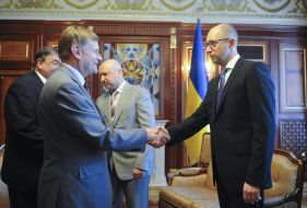 Hugh Baily, Arseniy Yatsenyuk, Aleksandr Turchinov and Karl Lamers