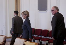 Franciscus Timmermans and Julie Bishop