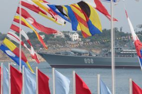 Репетиция парада кораблей ко Дня ВМФ России