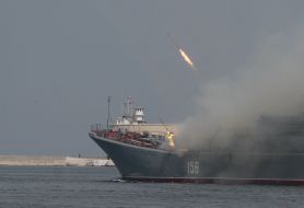 Репетиция парада кораблей ко Дня ВМФ России