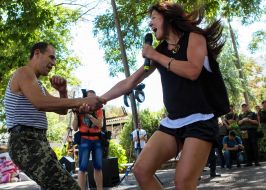 Ruslana performs in the round "support your"