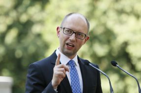 Arseniy Yatsenyuk