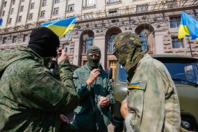 Battalion "Aydar" soldiers near vehicles