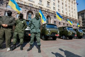 Battalion "Aydar" soldiers near vehicles