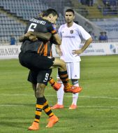 Taras Stepanenko, Luis Adriano and Ahmed Yanuzi