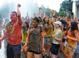 Participants of the colors festival