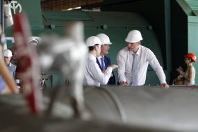 Vitaliy Klichko during an inspection of CHP-5