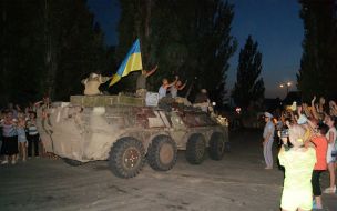 Meeting of paratroopers