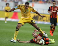 Yaroslav Rakitskiy and Zhazha Coelho