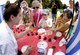 Tasting dairy products