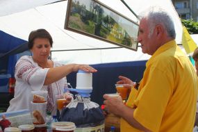 Торгівля медовим квасом