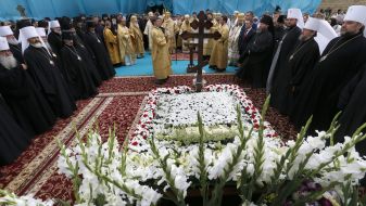 Панихида по митрополиту Владимиру