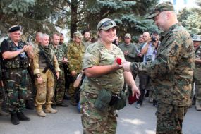 Aleksandr Turchinov and soldiers