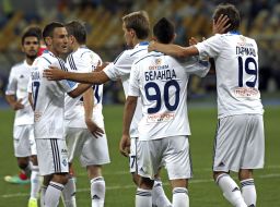 Sergey Rybalka, Younes Belhanda and Denys Garmash