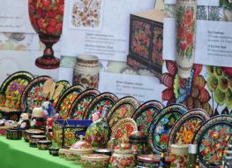 Exhibition "Petrikovka in Kiev-Pechersk Lavra"