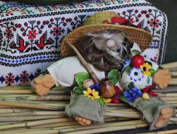 Exhibition "Petrikovka in Kiev-Pechersk Lavra"