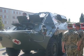 Armored recovery vehicle sanitary