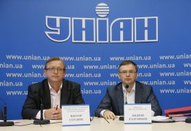 Viktor Serdyuk and Andrew Razumny