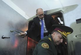 Arseniy Yatsenyuk