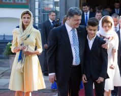 President of Ukraine Petr Poroshenko with family