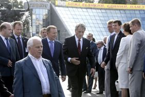 Віктор Ющенко, Леонід Кучма та Леонід Кравчук