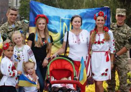 Participants the Parade of Embroidery