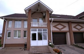 House of Valentina Semenyuk-Samsonenko family near Kiev