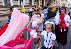 Participants of Babies Stroller Parade