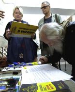 People are gathering signatures