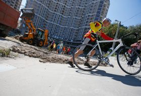 Суботник на київському велотреку