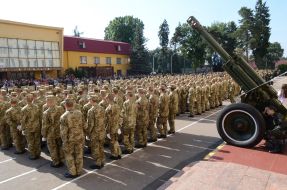 Курсанты Академии сухопутных войск