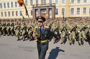 Курсанты Академии сухопутных войск