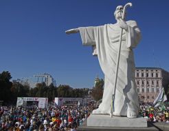 Participants of the "Chestnut Run"