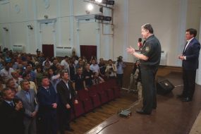 Working visit of Petro Poroshenko in Mariupol