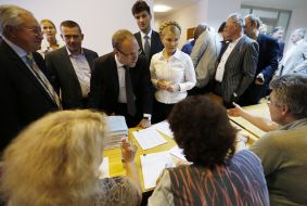 Yulia Tymoshenko and people's deputies