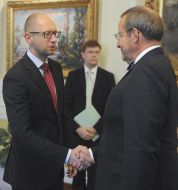 Арсеній Яценюк і Тоомас Хендрік Ільвес