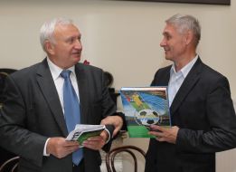 Ivan Fedorenko and Jaroslav Grisyo