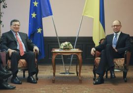 Arseniy Yatsenyuk and José Manuel Barroso