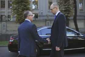 Arseniy Yatsenyuk and Jan Tombinskyy