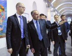 Arseniy Yatsenyuk and Viktor Pinchuk